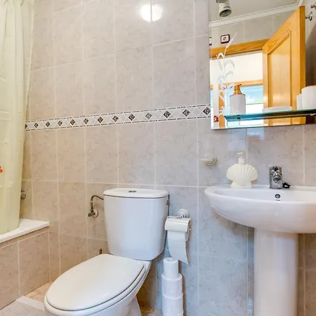 Gemuetliche 800 Meter Von Del Cura Entfernt Апартаменты Торевьиа